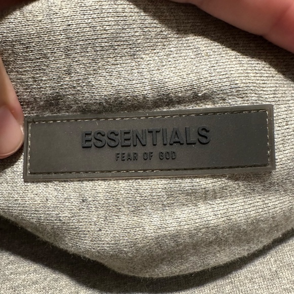 NWT Essentials Fear of God Hoodie - size XL - Picture 4 of 10
